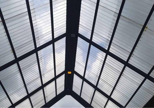 Ремонт на покриви с поликарбонат